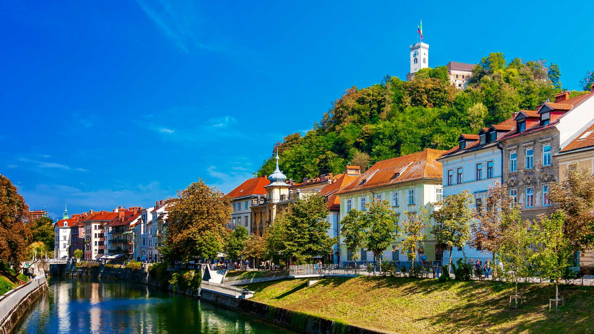 ljubljana-city-eugene-kuznetsov-unsplash-1920x1080