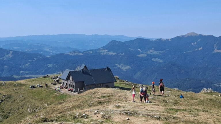 Ratitovec: Routes, Difficulty and the Hut Famous for Flancati